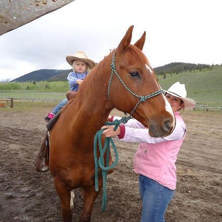 Parade Rest Ranch West Yellowstone Luaran gambar